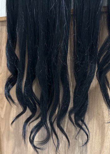 Kadın siyah takma çıtçıtlı saç sentetik 60 santim - Görsel 2