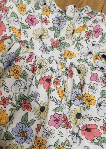 Çiçek Desenli Fırfırlı Bebek Kız Tulum - Görsel 3