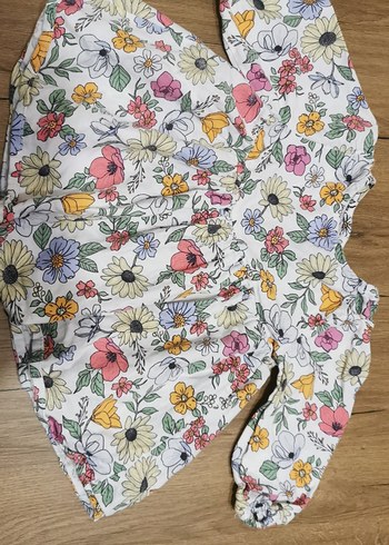 Çiçek Desenli Fırfırlı Bebek Kız Tulum - Görsel 4