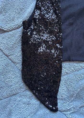 Siyah Pullu Yelek - Görsel 2