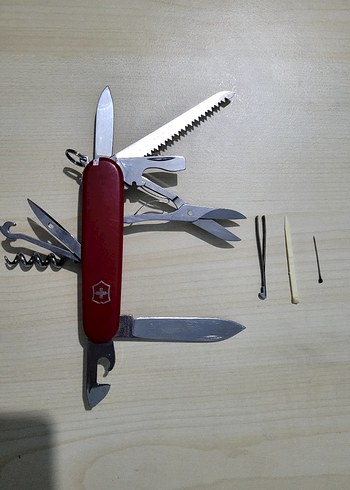 ORİJİNAL İSVİÇRE ÇAKISI, HUNTSMAN (AVCI) MODELİ, 15 FONKSİYONLU, - Görsel 2