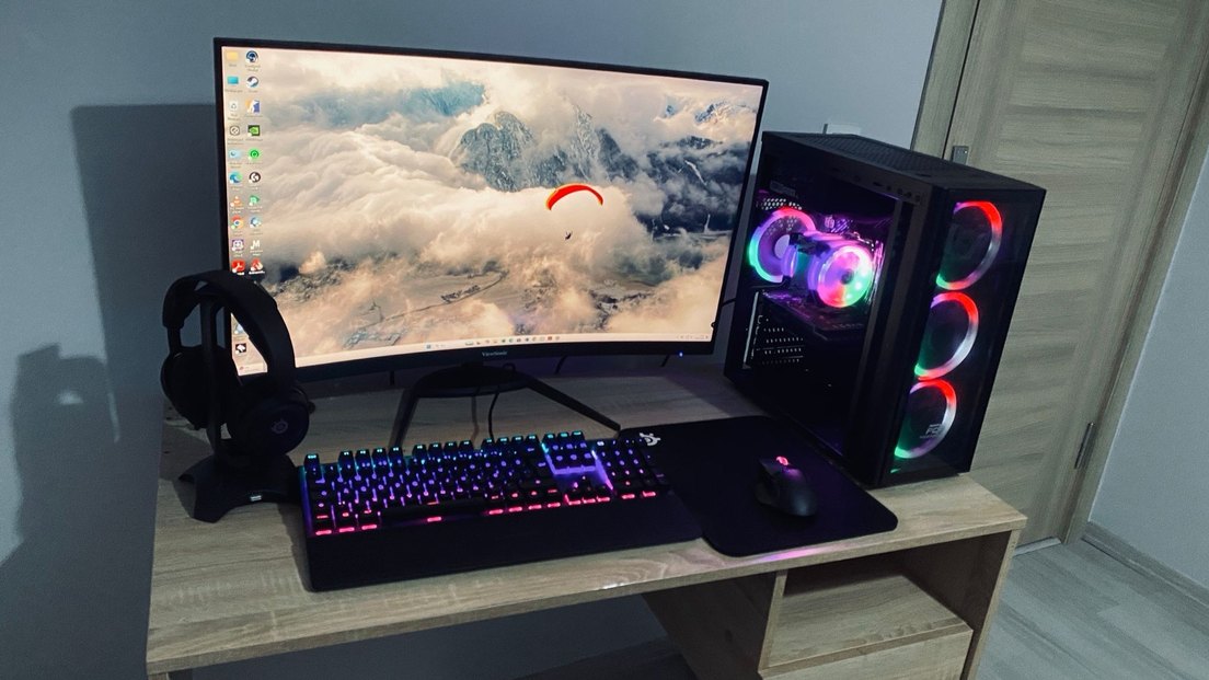 RGB aydınlatmalı masaüstü bilgisayar seti - Görsel 2