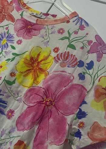 Çiçek Desenli Bohem Kadın Kısa Kollu Tişört - Görsel 4