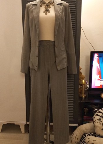 3 LÜ ÖZEL DİKİM KADIN TAKIM ELBİSE
( PANTOLON ,ETEK ,CEKET) - Görsel 12