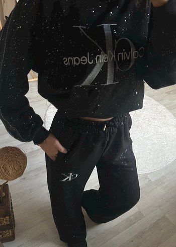 Kadın Siyah Pul Detaylı Calvin Clean Salaş Eşofman Takımı - Görsel 3
