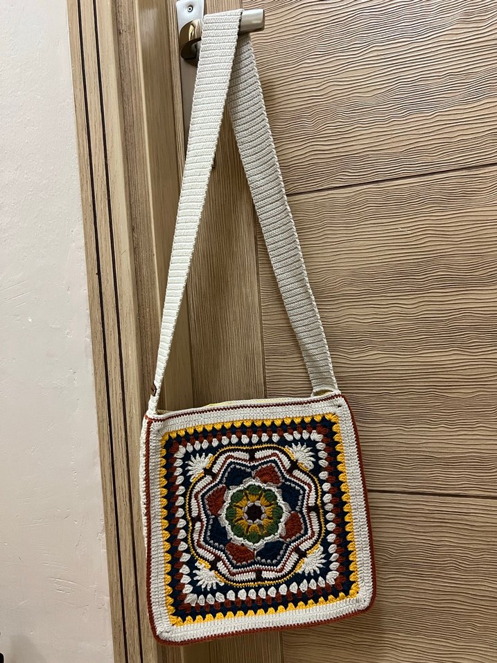 El Yapımı Örgü Omuz Çantası  Bohem Desenli, Renkli Kroşe Çanta - Görsel 2