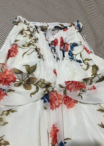 Çiçek Desenli Beyaz Bohem Uzun Elbise - Görsel 4