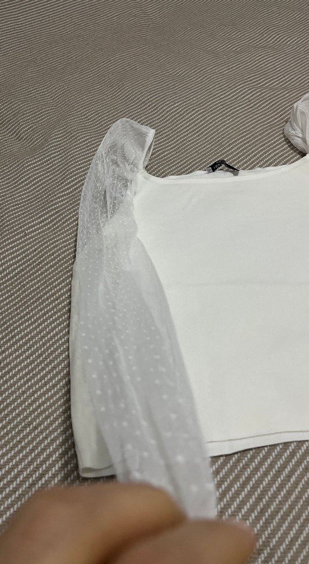 Beyaz Drapeli Straplez Uzun Kollu Bluz - Görsel 3