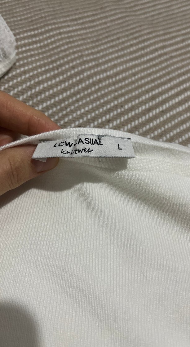 Beyaz Drapeli Straplez Uzun Kollu Bluz - Görsel 4