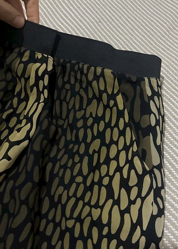 Kadın Altın Renkli Yılan Desenli Midi Etek - Görsel 4