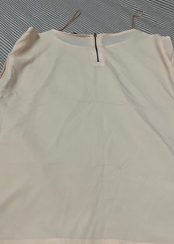 Yavru ağzı V Yakalı Kısa Kollu Kadın Bluz - Görsel 4