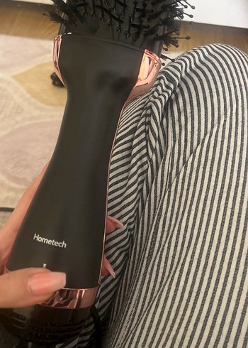 Hometech Siyah Saç Şekillendirici Fırça - Görsel 3