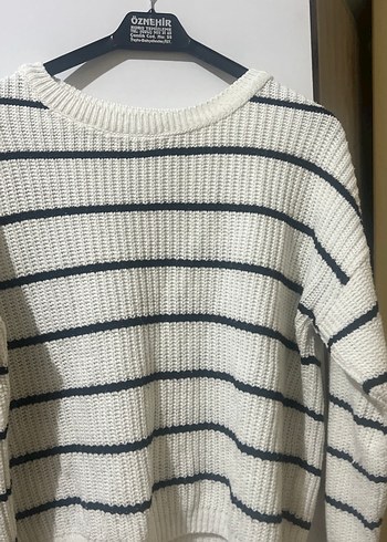 Beyaz Gri Çizgili Kadın Triko Kazak - Görsel 3