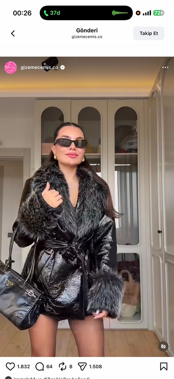 Kürk Detaylı Siyah Mini Deri Ceket Mont - Görsel 2