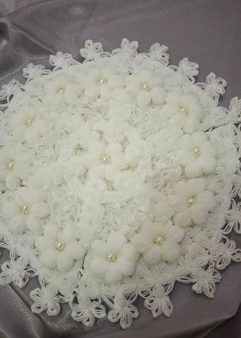 Beyaz çiçekl işlemeli inci detaylı lif modeli - Görsel 2