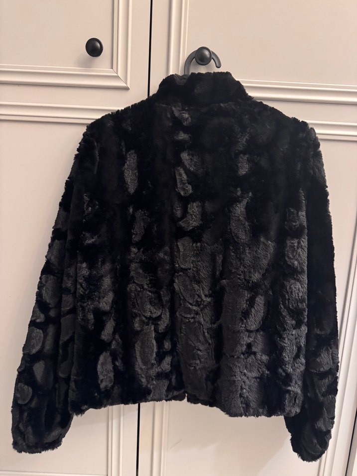 Pull&bear süni peluş kürk - Görsel 3