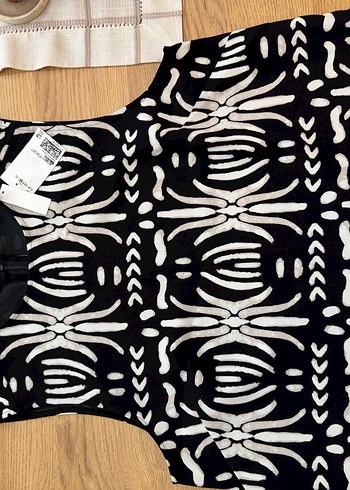 H&M kolsuz üst etiketli - Görsel 4