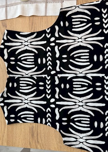 H&M kolsuz üst etiketli - Görsel 2