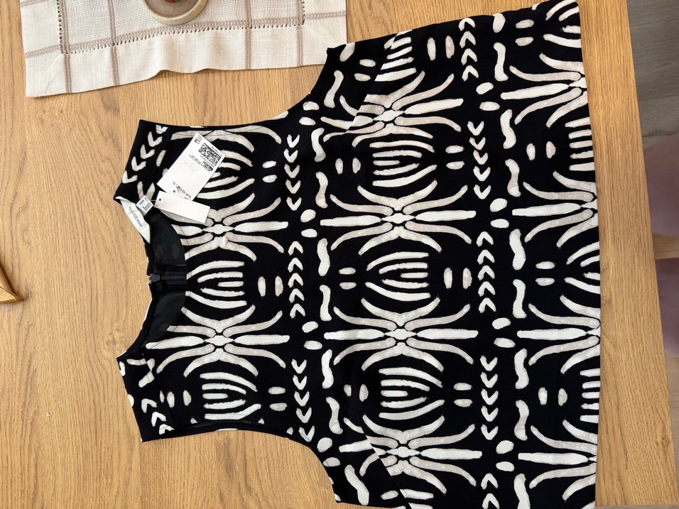 H&M kolsuz üst etiketli - Görsel 4