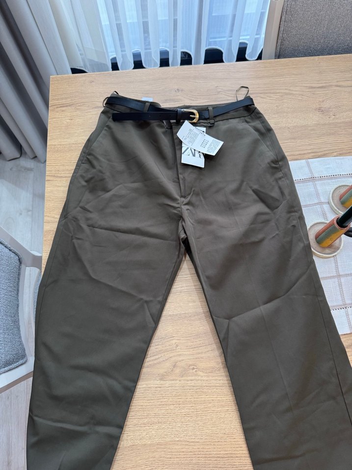 Zara.haki havuç pantolon etiketi üzerinde - Görsel 3