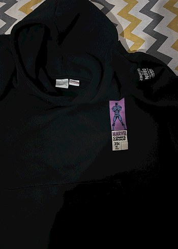 Zara Sweatshirt Black Panther Çizgi Romanı Baskılı - Görsel 4