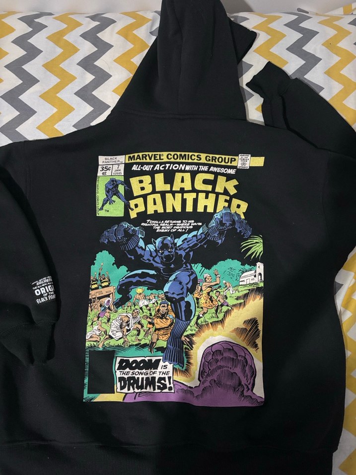 Zara Sweatshirt Black Panther Çizgi Romanı Baskılı - Görsel 3