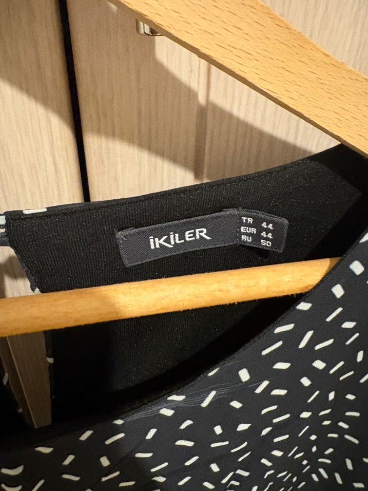 Mini Siyah Desenli  elbıse - Görsel 3