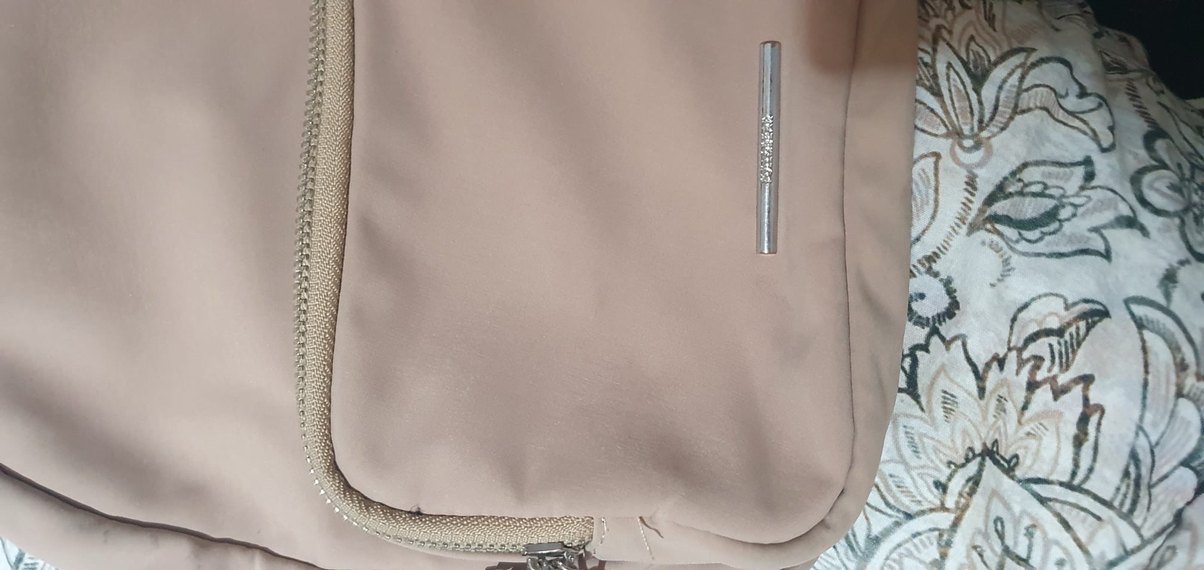 Bej Kadın Sırt Çantası, Tokalı, Minimalist - Görsel 2