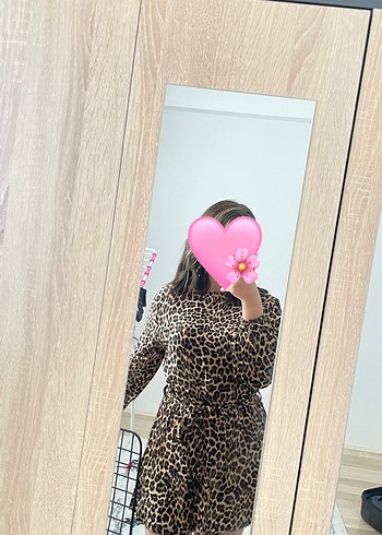 Leopar Desenli kadın mini şortlu elbise - Görsel 3