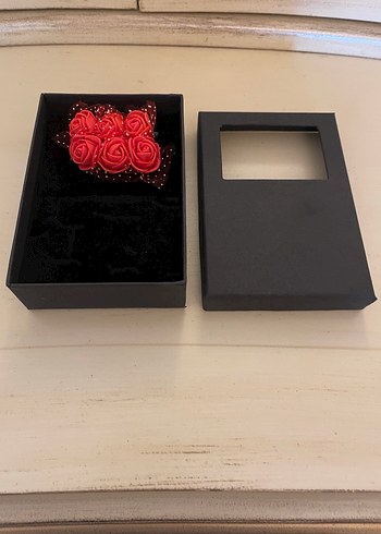 Güllü takı kutusu - Görsel 3