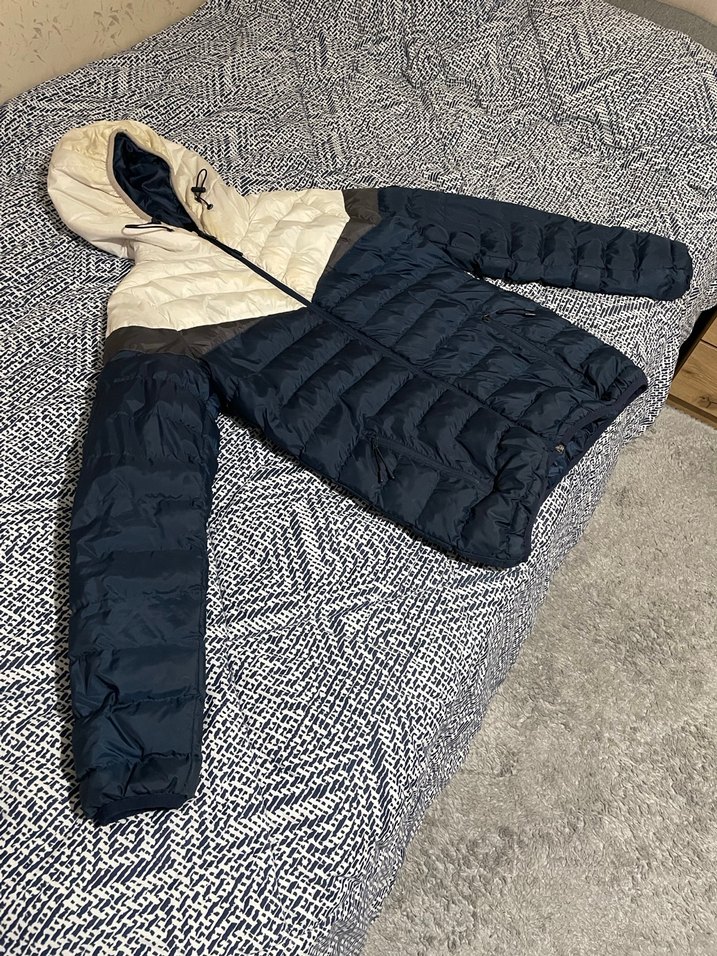 Hummel Kapüşonlu Şişme Mont - Görsel 3