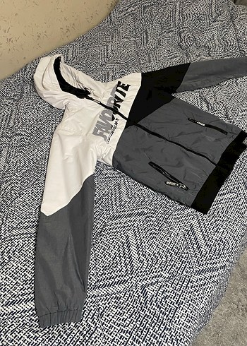 Chapter Kapüşonlu Renk Bloklu Mont - Görsel 3