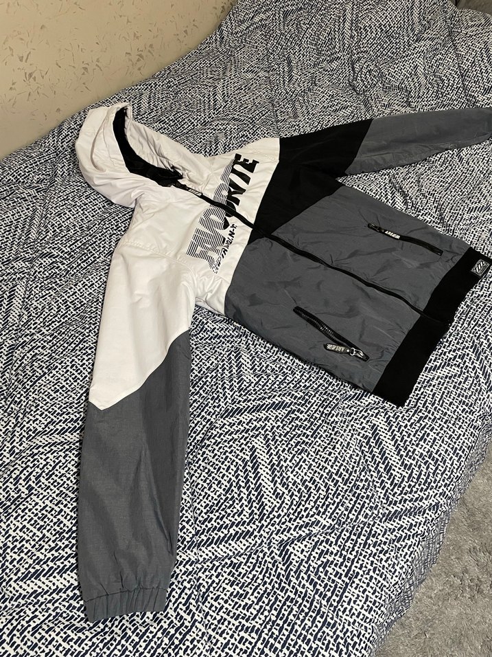 Chapter Kapüşonlu Renk Bloklu Mont - Görsel 3