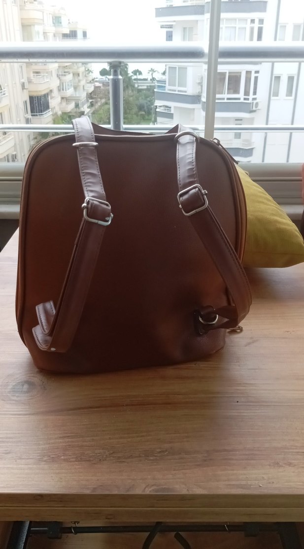 Kahverengi Deri Kadın Sırt Çantası - Görsel 2
