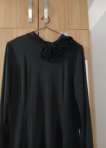 Siyah Yüksek Yakalı Uzun Kollu Kadın Elbise - Görsel 2