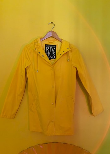 River Island yellow raincoat  purchased in London (XS) - Görsel 2