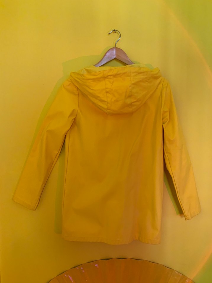 River Island yellow raincoat  purchased in London (XS) - Görsel 3
