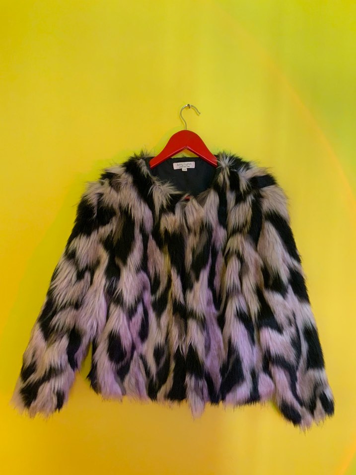 Amy Lynn faux fur jacket  purchased in London (UK 14) - Görsel 2