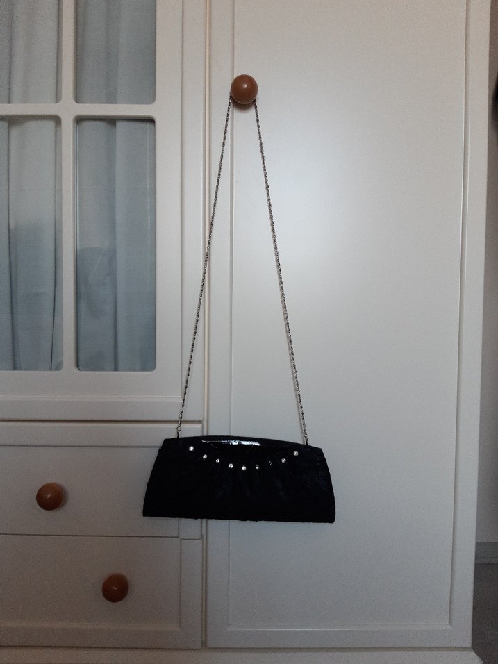 Zincir Detaylı Siyah Yılan Desenli Kadın Clutch - Görsel 5