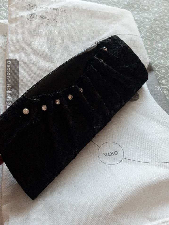 Zincir Detaylı Siyah Yılan Desenli Kadın Clutch - Görsel 4