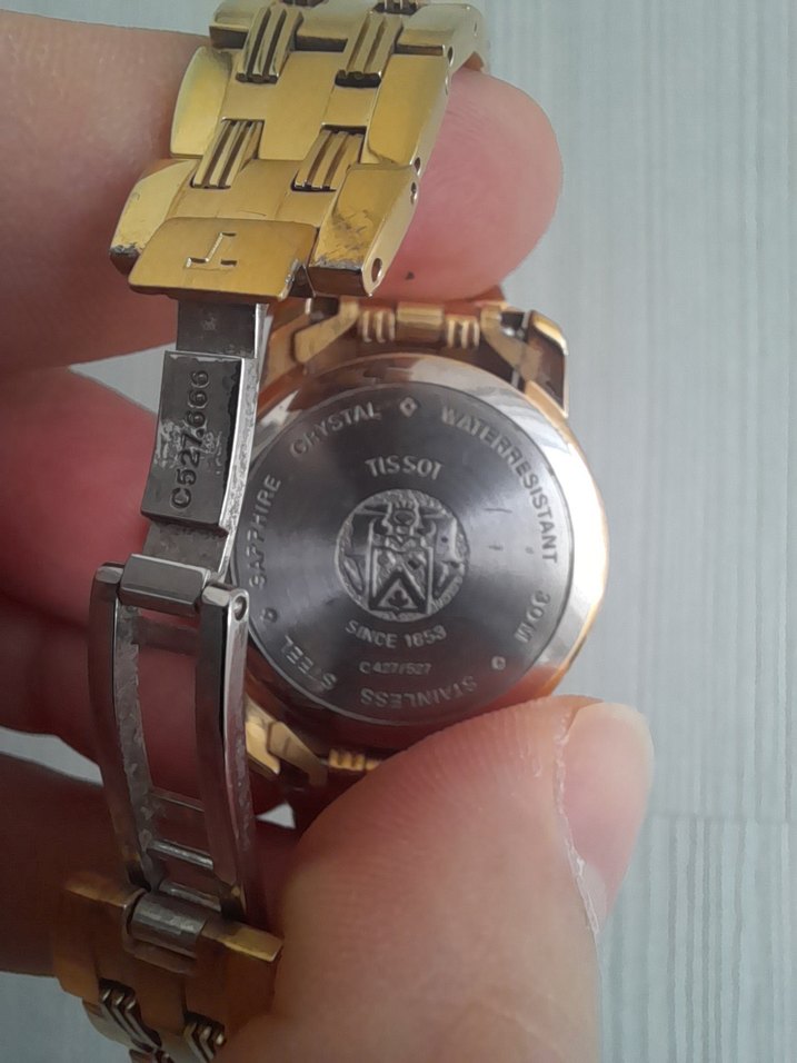 Tissot Altın Renk Modern Klasik Kadın Saati - Görsel 2