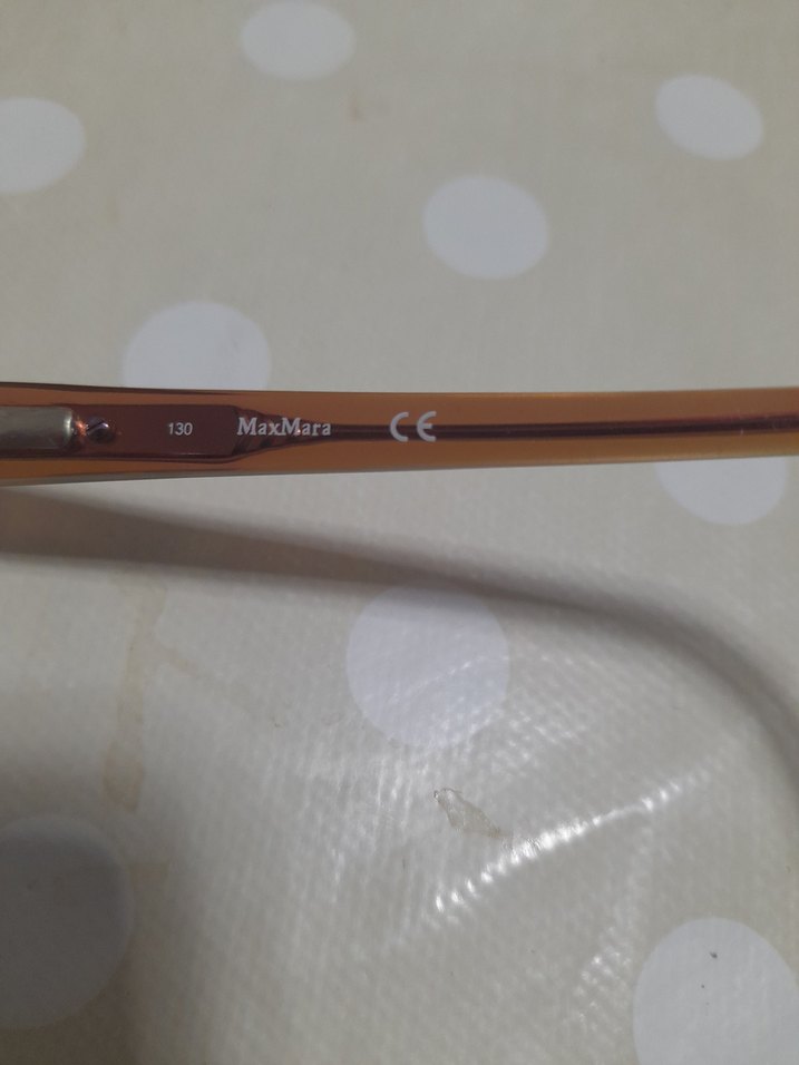 Minimalist Parlak Bej Kadın Gözlüğü - Görsel 2