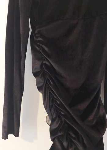 Uzun Kollu Siyah Midi V Yaka Gotik Kadife Elbise - Görsel 4