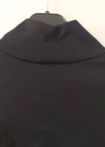 Yüksek Yakalı Siyah Sırt dekolteli Kadın Bluz - Görsel 2