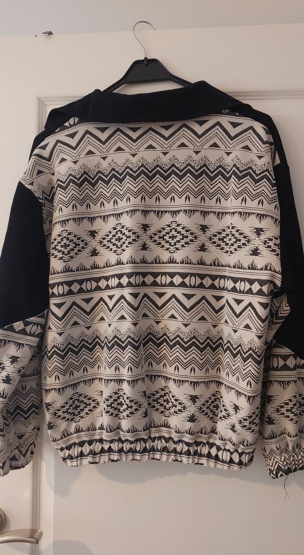 Bohem Uzun Kollu V Yakalı Fermuarlı Sweatshirt - Görsel 5