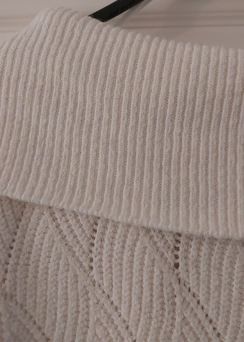 Kadın Beyaz Triko Kayık Yaka Kazak - Görsel 3