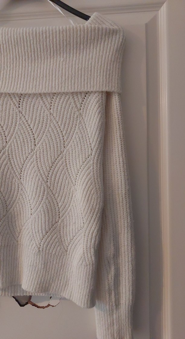 Kadın Beyaz Triko Kayık Yaka Kazak - Görsel 4