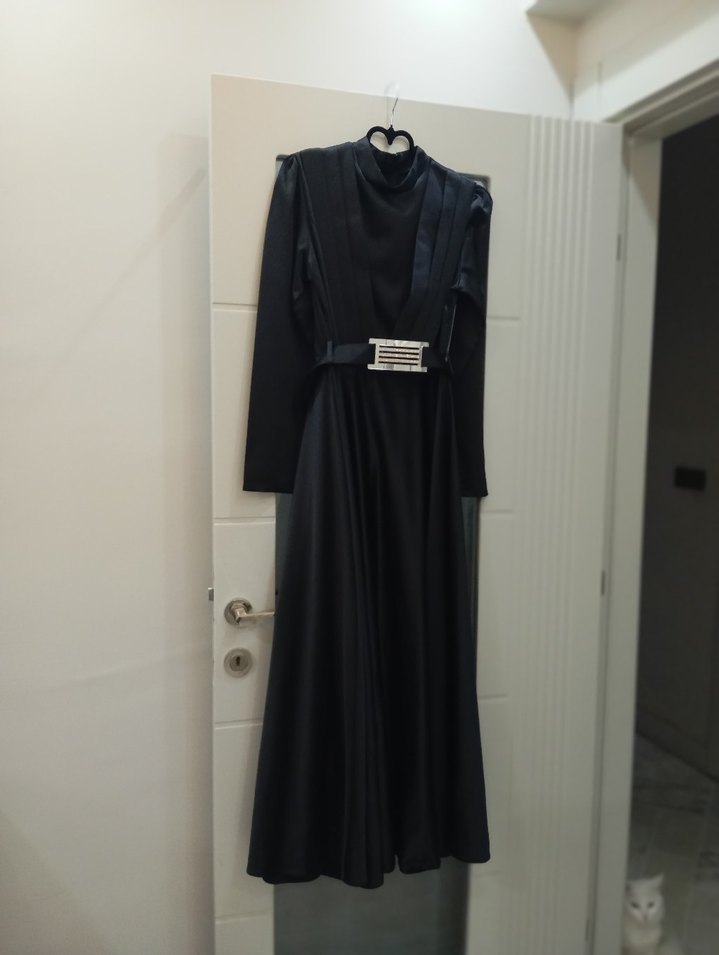 Kemerli Siyah Uzun Kadın Elbise - Görsel 3