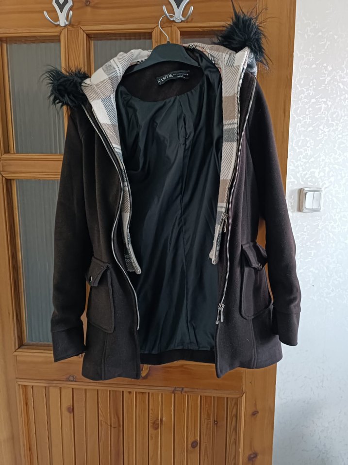 Kürklü Detaylı Kahverengi Kadın Kışlık Mont - Görsel 3