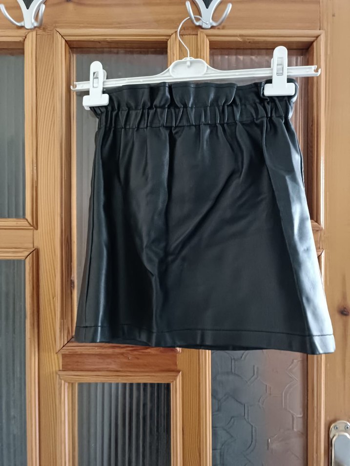 Düğmeli Siyah Deri Mini Etek - Görsel 2